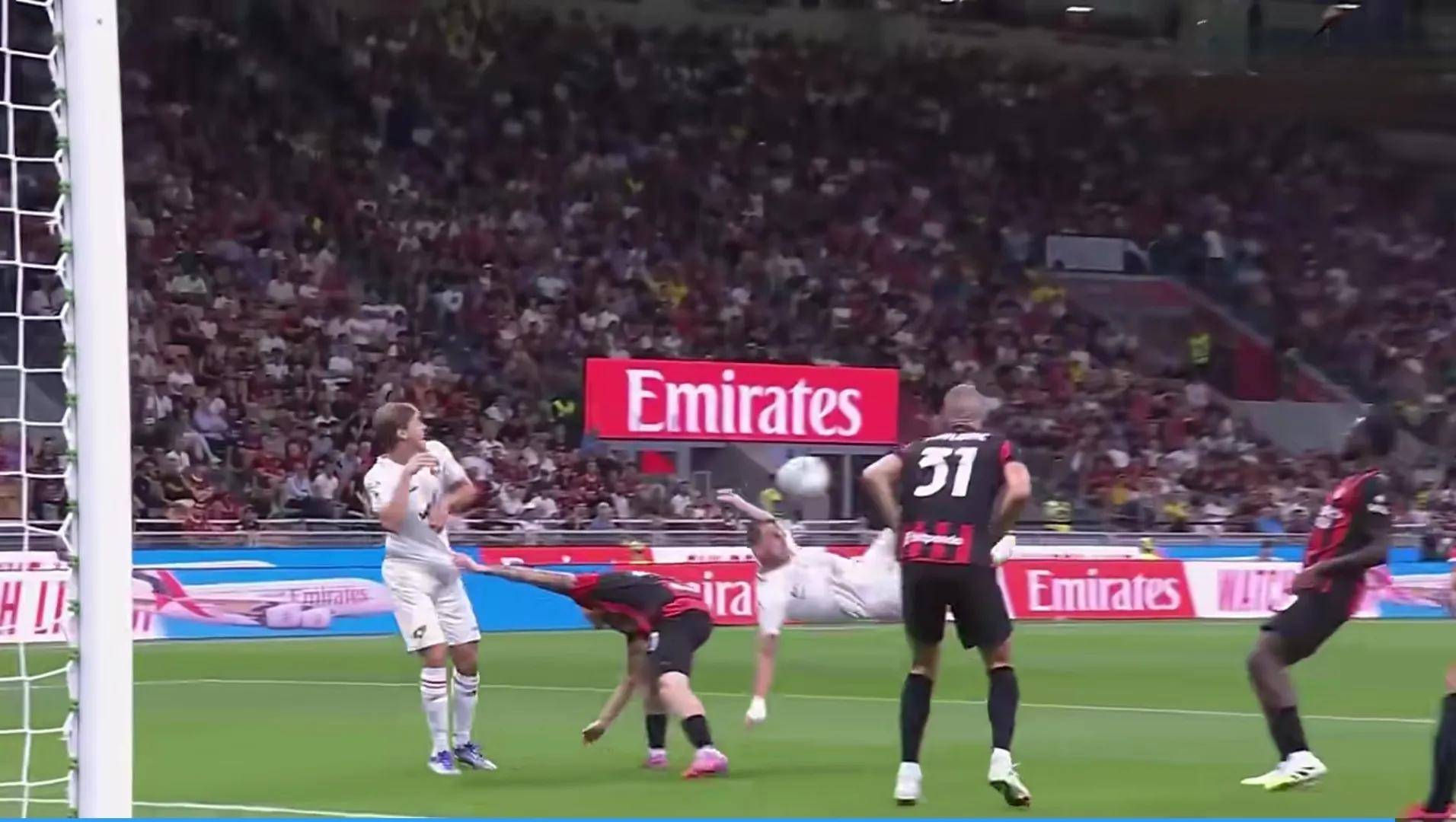 官网-曼联险胜AC米兰，迪玛利亚梅开二度西甲的简单介绍